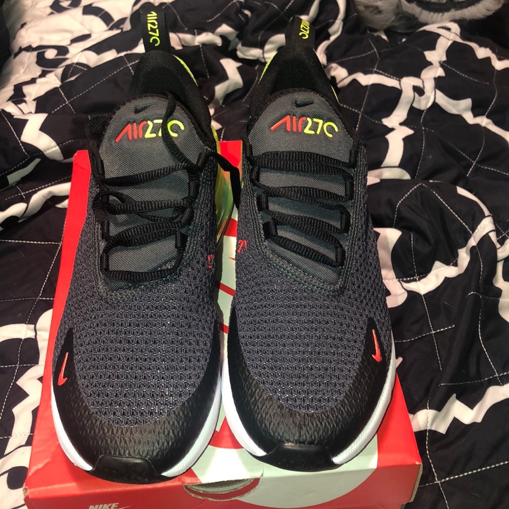 Nike Air Max 270